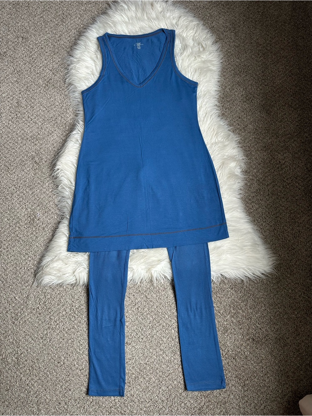Ambrielle Blue V-Neck Sleep Tunic and Legging Set
